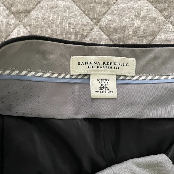 Banana Republic Martin Fit Black Pants, Size 00P - Picture 4 of 4